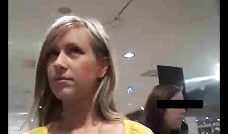 Cocu sissys MILF femme baise 2 taureaux de la BBC dans une chambre d'hôtel xxx video pornographique